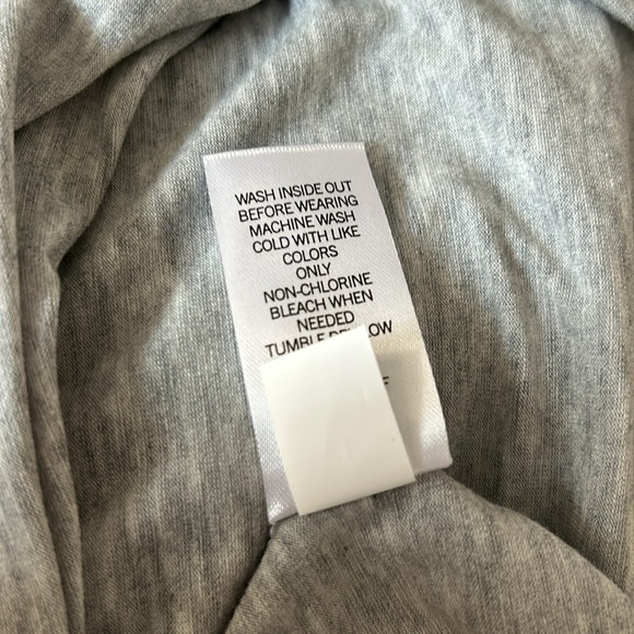 SO Light Grey tshirt, XS, NWOT - Picture 6 of 6